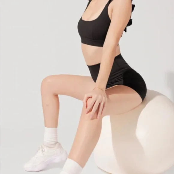 Romance Ruffle Bra - Picture 3 of 3